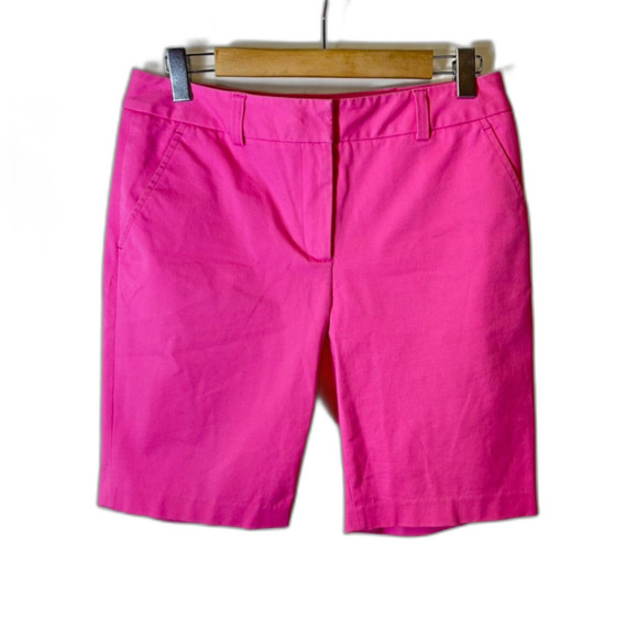 J. McLaughlin Bright Pink Twill Mid-Rise Bermuda Length Chino-Style Shorts Sz 6 - Picture 3 of 14